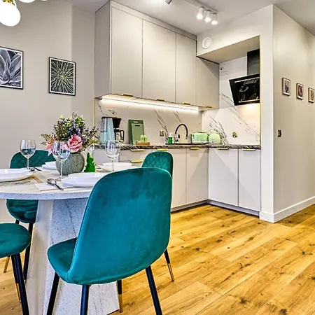 Apartamento & Sky By Royal Aparts *